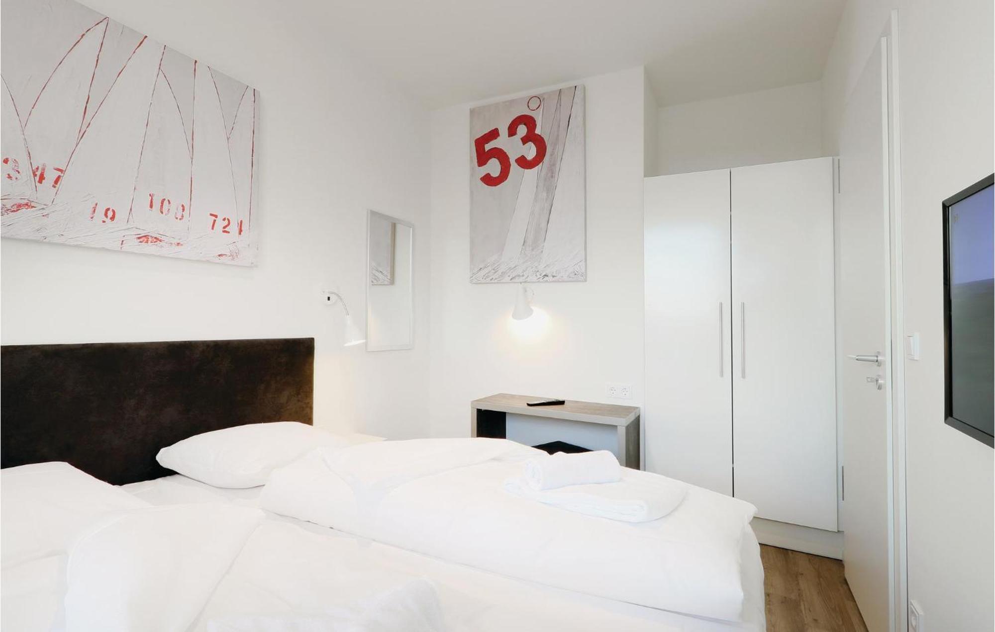 Cozy Apartment In Luebeck Travemuende With Sauna Exterior foto